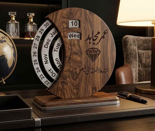 Customised wooden Round Calendar